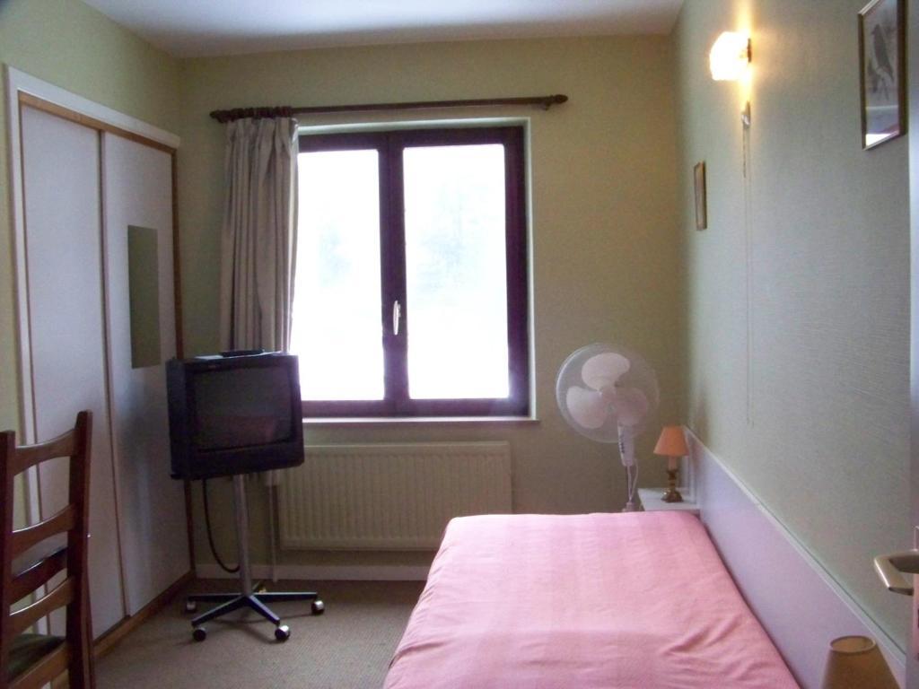Auberge Le Vieux Moulin Буйон Номер фото