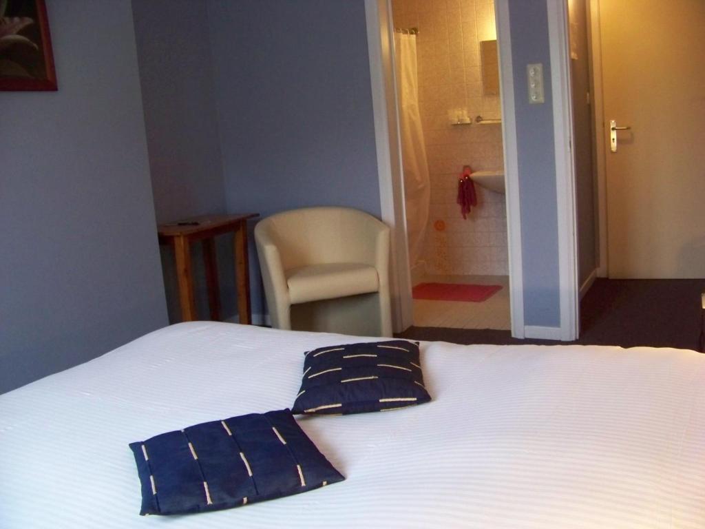 Auberge Le Vieux Moulin Буйон Номер фото