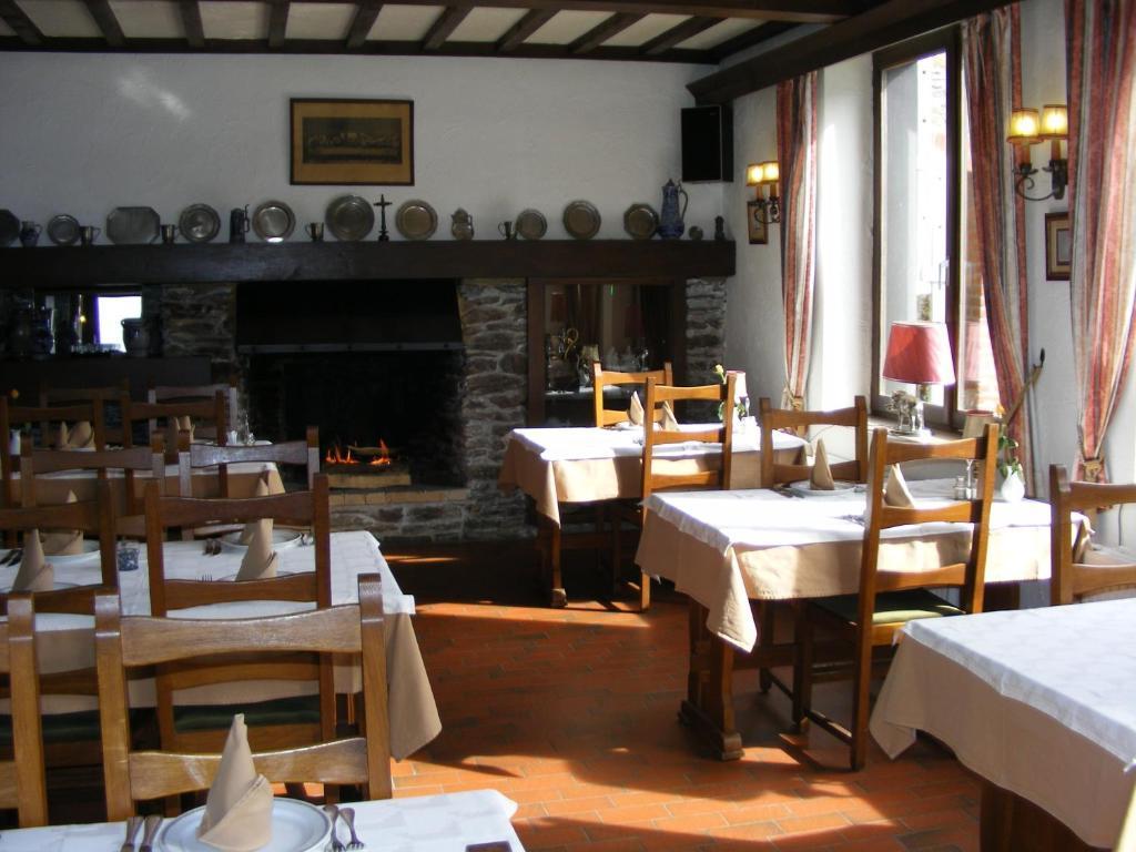 Auberge Le Vieux Moulin Буйон Екстер'єр фото