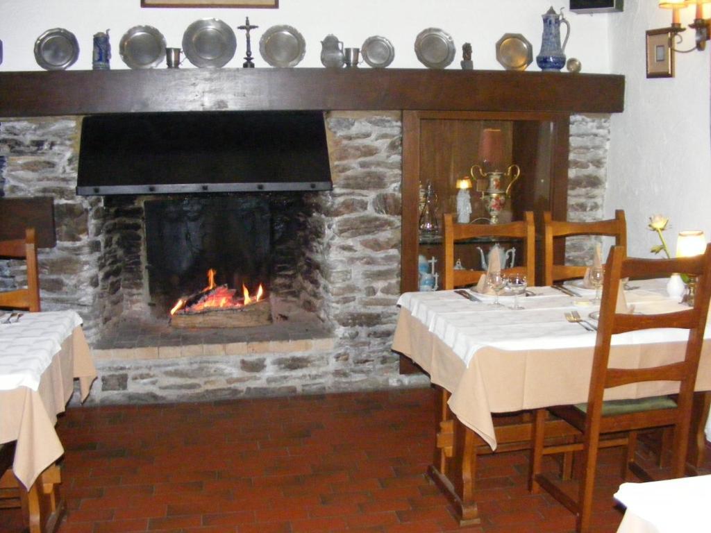 Auberge Le Vieux Moulin Буйон Екстер'єр фото