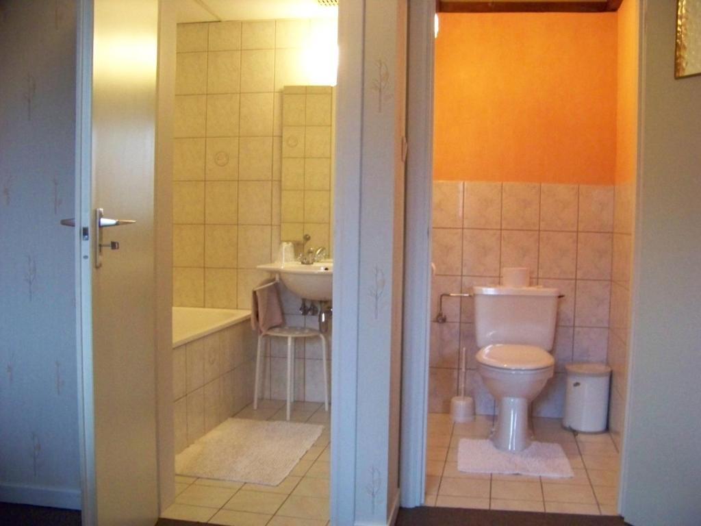 Auberge Le Vieux Moulin Буйон Номер фото